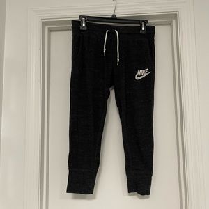Nike Capri Joggers